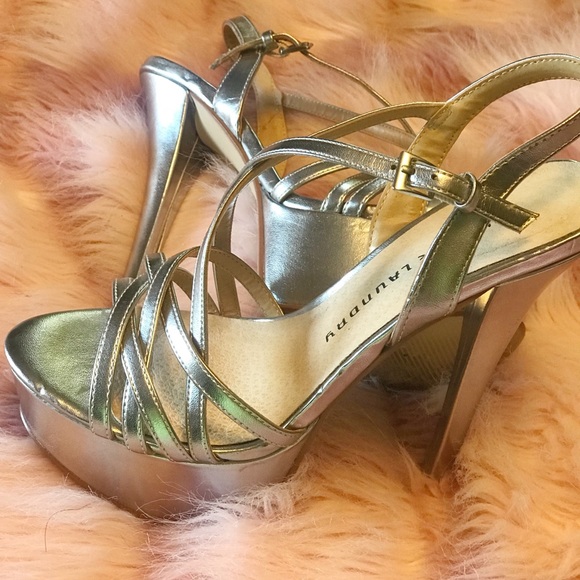 Elegant heels (worn once for Miss WI USA Pageant) - Picture 2 of 2